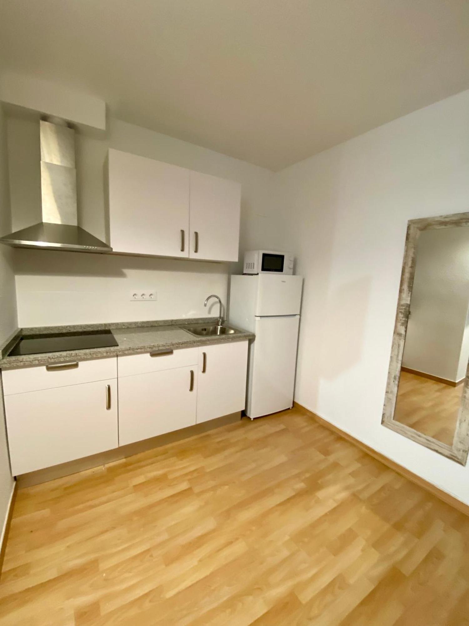 Centrico Y Tranquilo Apartamento